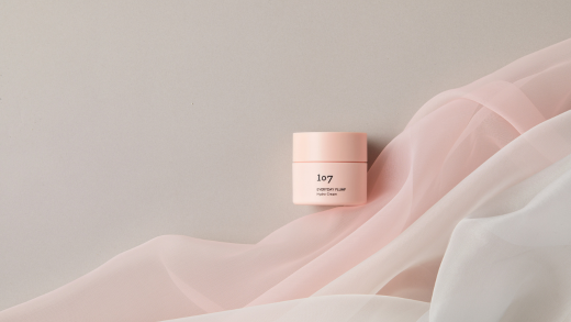 What Exactly Is Lightweight Moisturizer And Do You Need One?